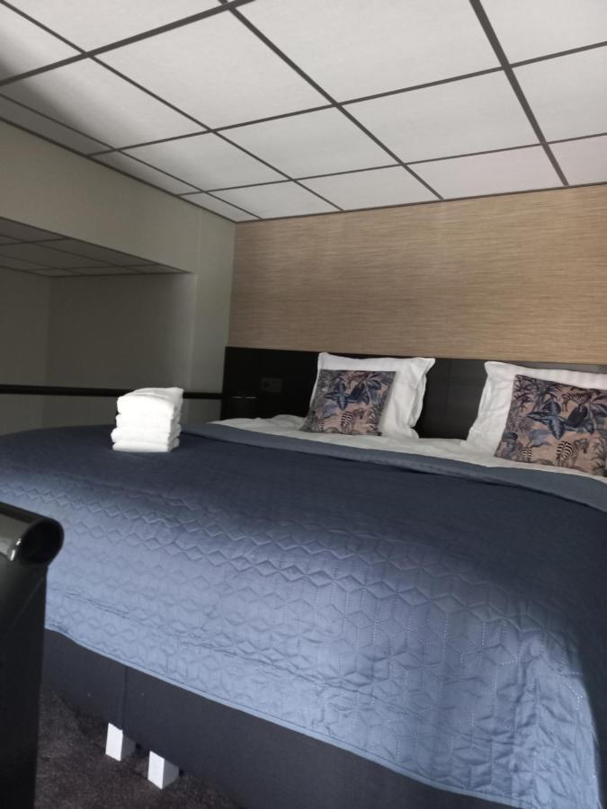 Boutique Hotel De Oude Veste Хеллевутслёйс Экстерьер фото