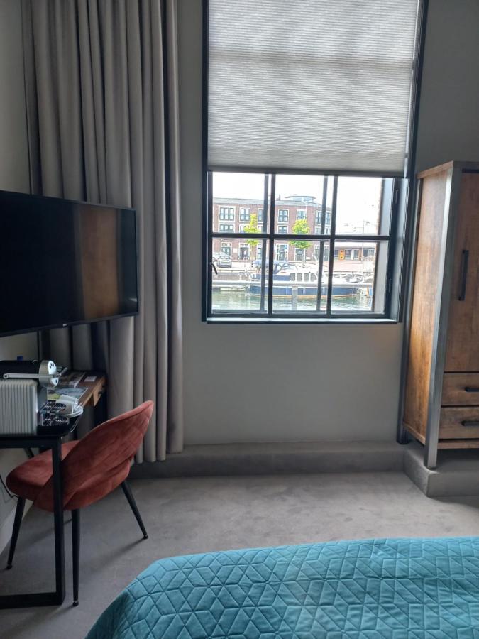 Boutique Hotel De Oude Veste Хеллевутслёйс Экстерьер фото